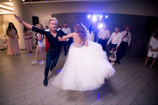 27709552 2031424120470187 3060979369827138268 o