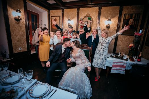 27709914 2030207933925139 874349104904792474 o