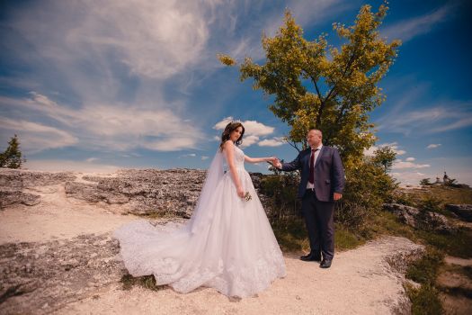 33984640 2092659554346643 7429339290800226304 o