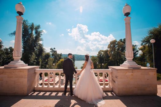 43069867 2198889577056973 3843856160662749184 o